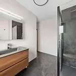 Villa66 Private Bedroom 4 - Shared Kitchen