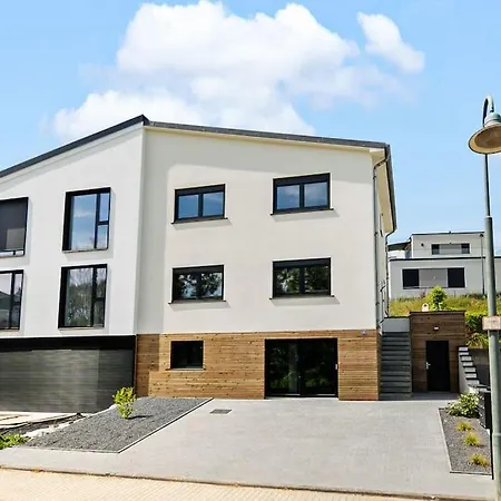 Villa66 Private Bedroom 4 - Shared Kitchen *