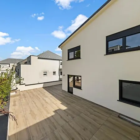 Villa66 Private Bedroom 4 - Shared Kitchen *