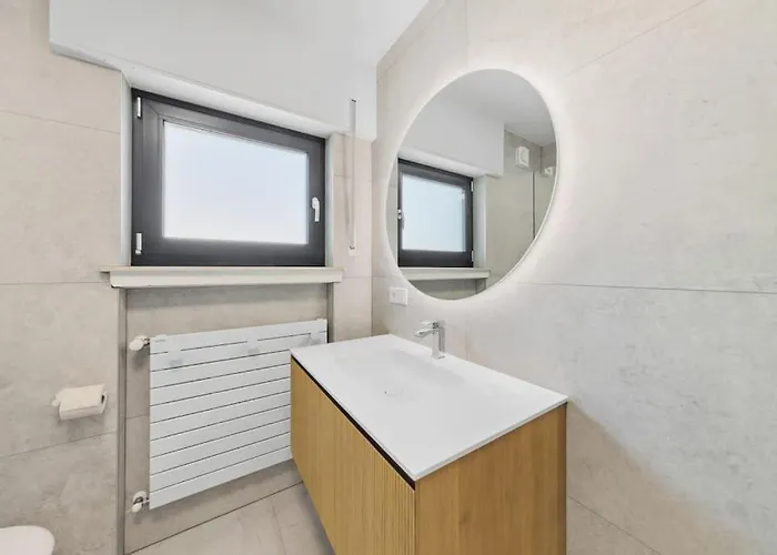 Apartment Villa66 Private Bedroom 4 - Shared Kitchen