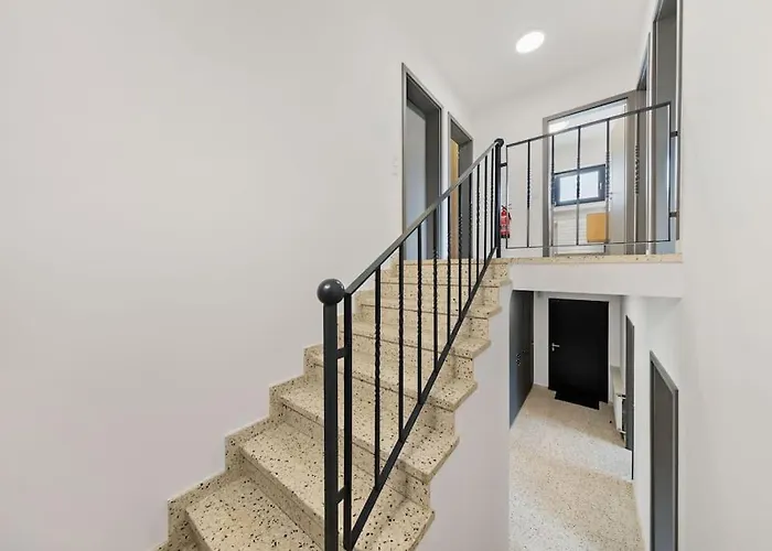 Apartment Villa66 Private Bedroom 4 - Shared Kitchen Livange