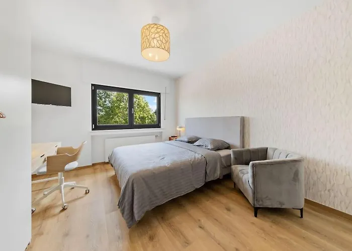 Villa66 Private Bedroom 4 - Shared Kitchen * Livange